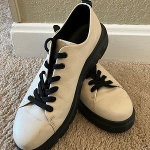 Ecco women’s nouvelle lace shoe